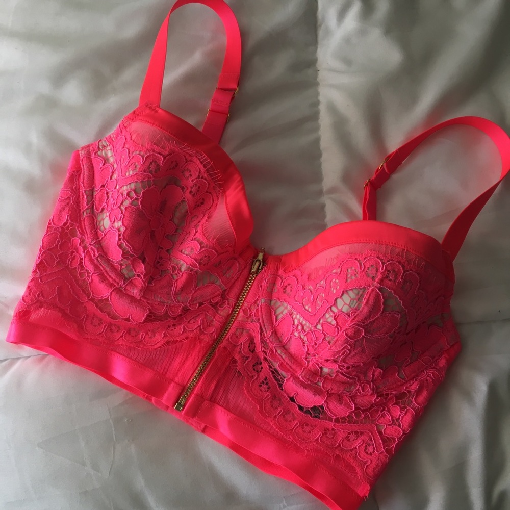 Long Line VS Bustier